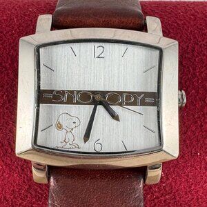Vintage Fossil Snoopy limited edition #0471/2000 watch brown strap